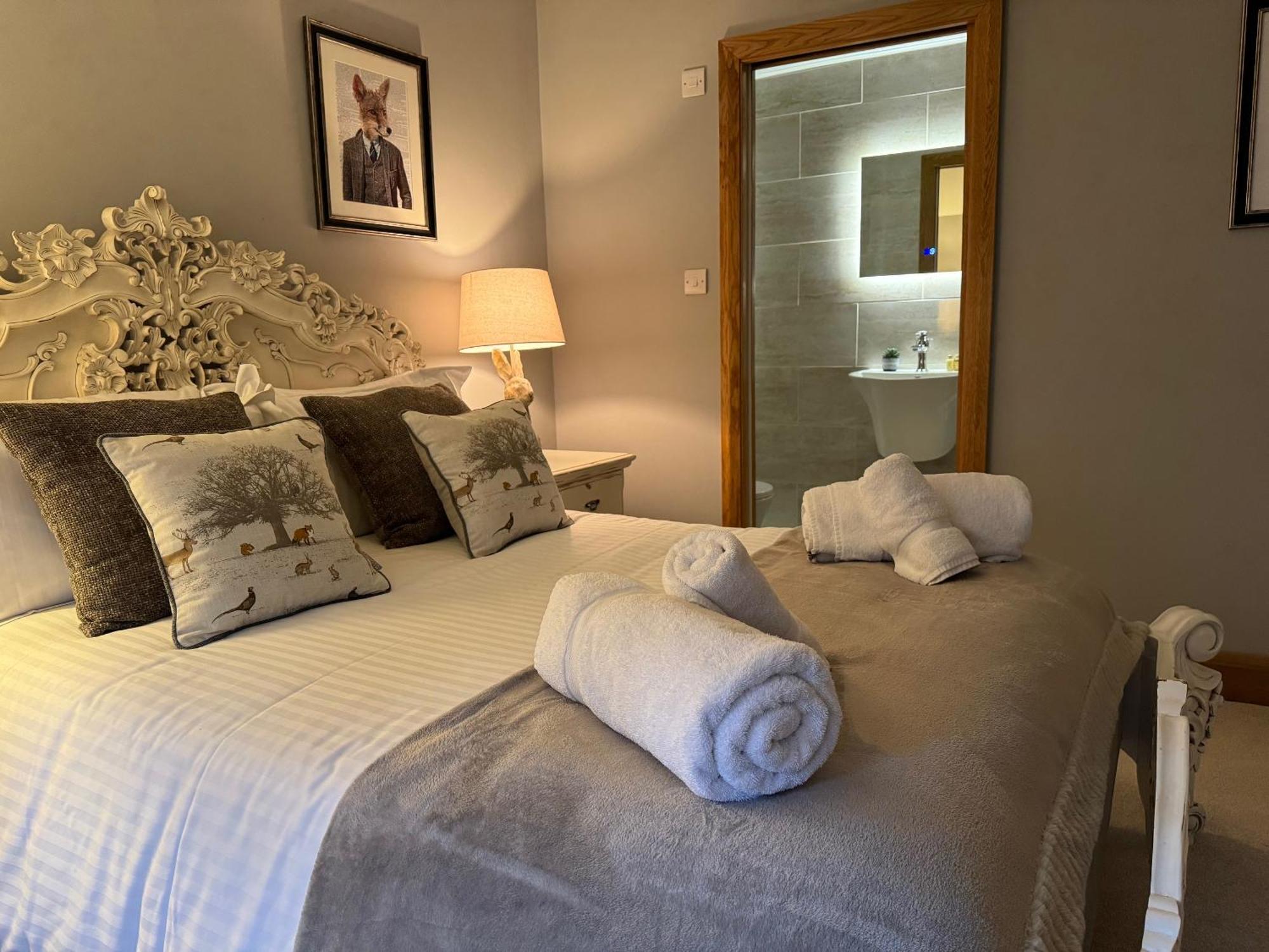 The Coach House Otel Chedworth Dış mekan fotoğraf
